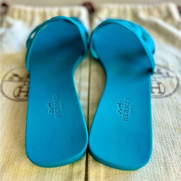 Hermes Aloha Aqua Sandals - Picture 2 of 6